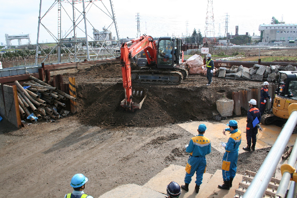 2016年　地域活動　訓練状況紹介　板橋災害土木協力会＆3署　パートナーシップ　画像➁